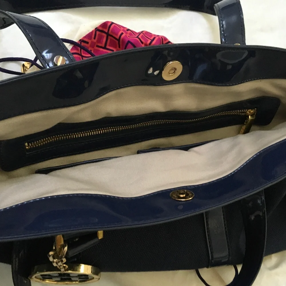 TORY BURCH Vintage Janey Tote Navy Blue